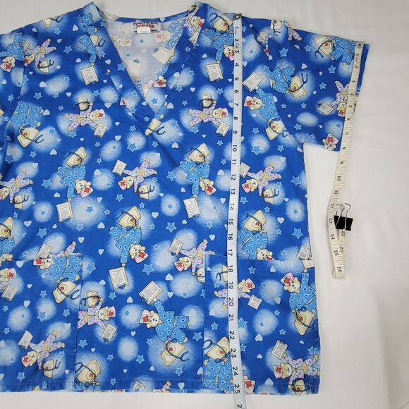 Friends of the Heart Scrubs top V neck nurse bears blue size small - Picture 7 of 7